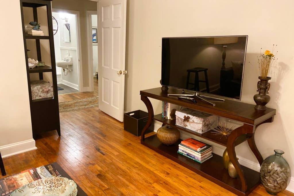 Darling Cottage In University Park Raleigh Extérieur photo